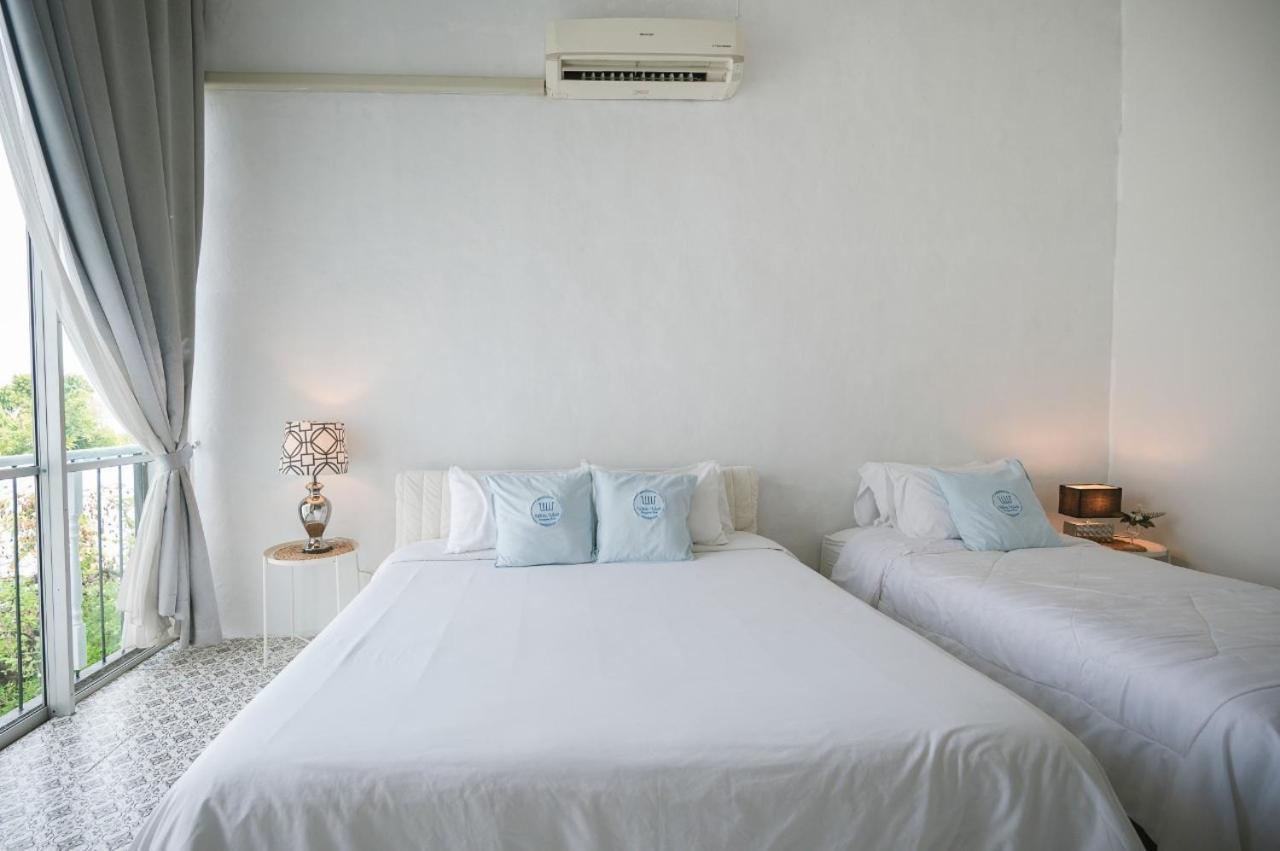 White Wall Riverfront Hotel Kamphaeng Phet Exteriér fotografie