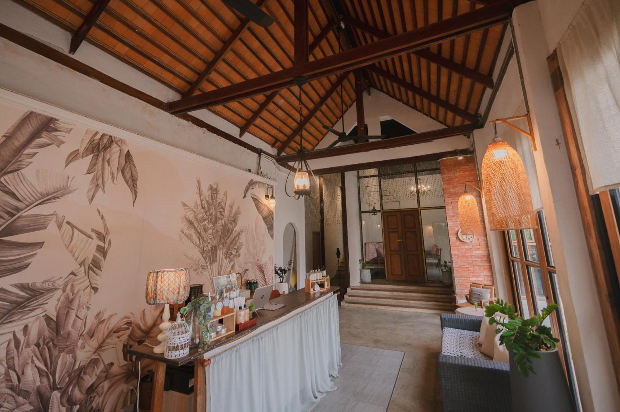 White Wall Riverfront Hotel Kamphaeng Phet Exteriér fotografie