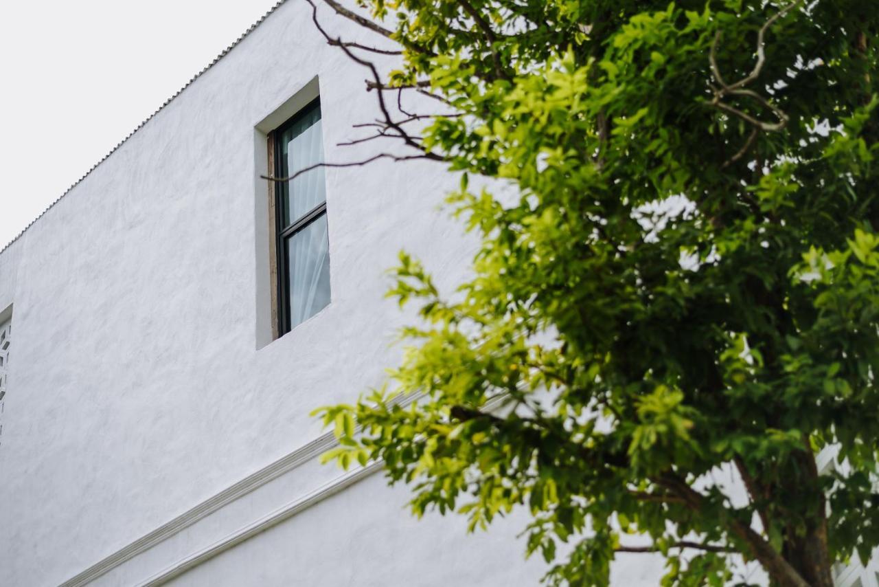 White Wall Riverfront Hotel Kamphaeng Phet Exteriér fotografie